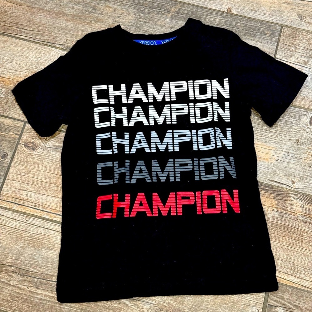 T-Shirt​​